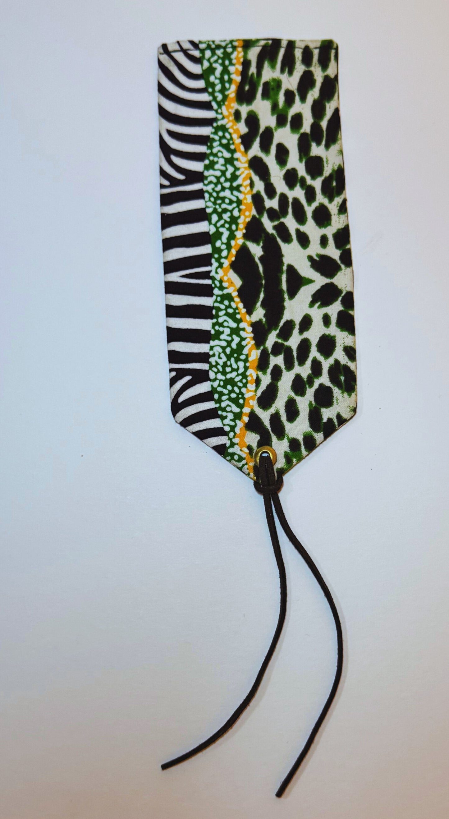 Afro book maker zebra