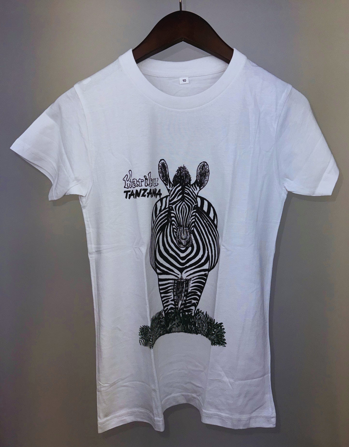 Unisex Safari Wildlife T-shirts (10 yrs) each different pattern