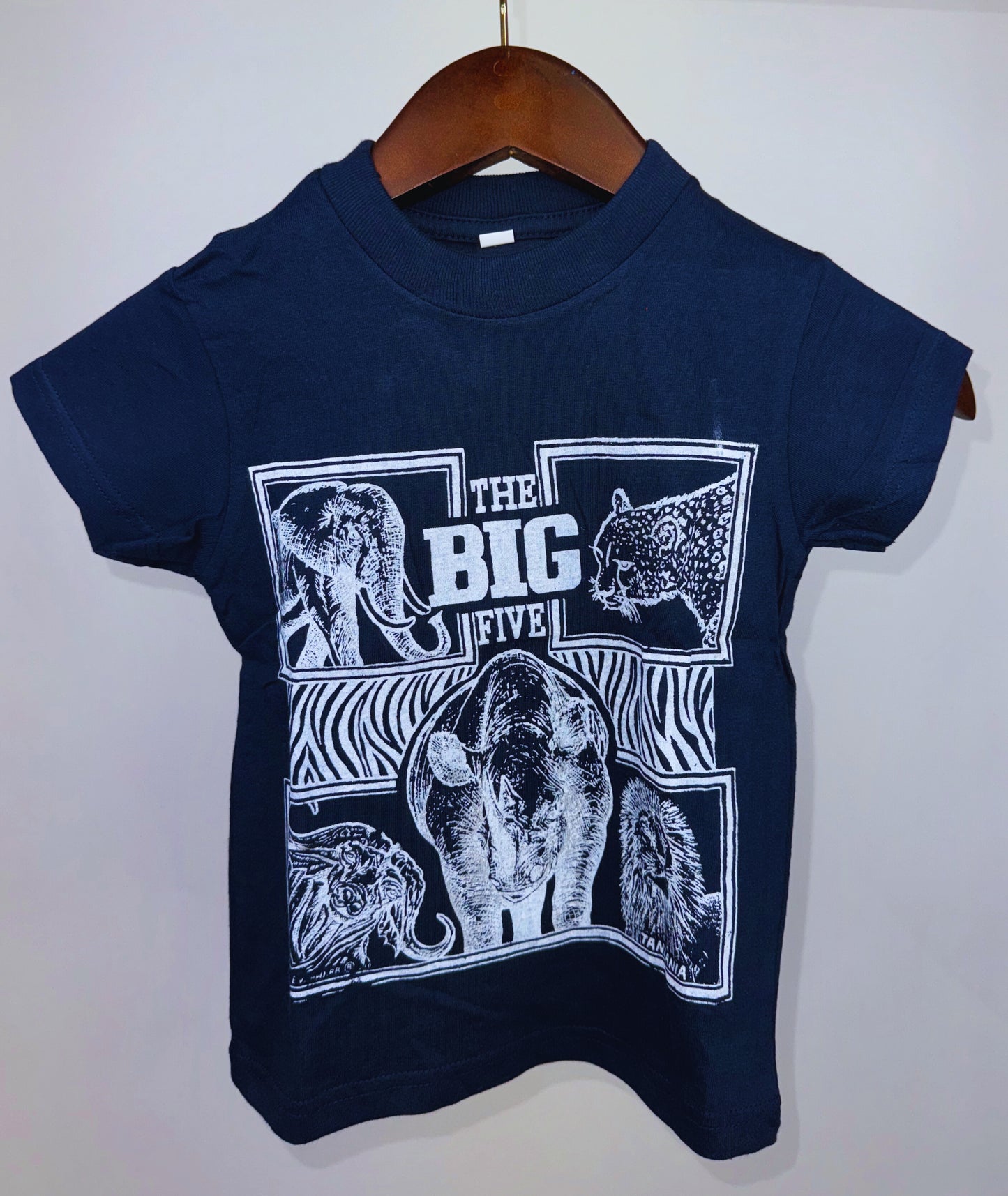 Unisex Safari Wildlife T-shirts (2 yrs) each different pattern