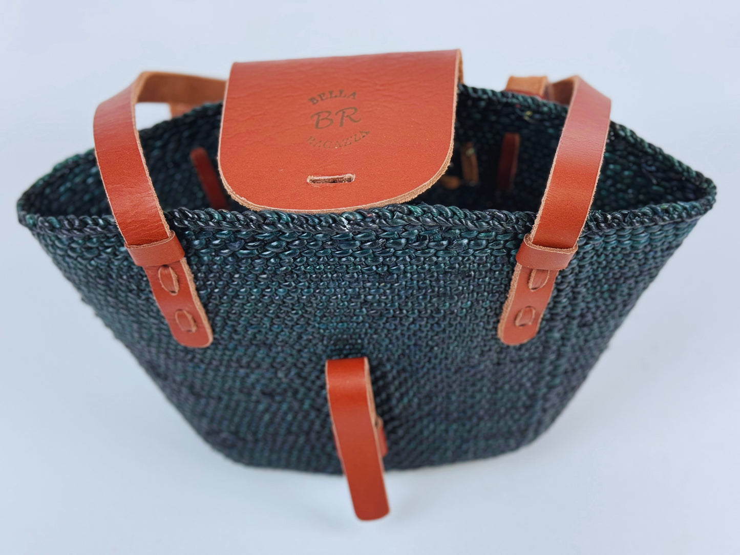 Small IFUNDA Black Bag
