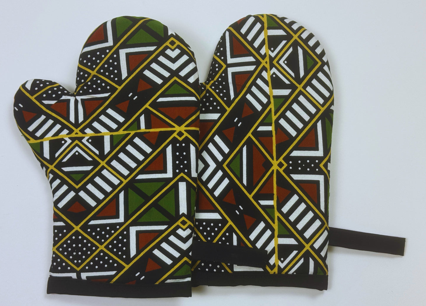 Kitchen Mittens ( Tinga Tinga)