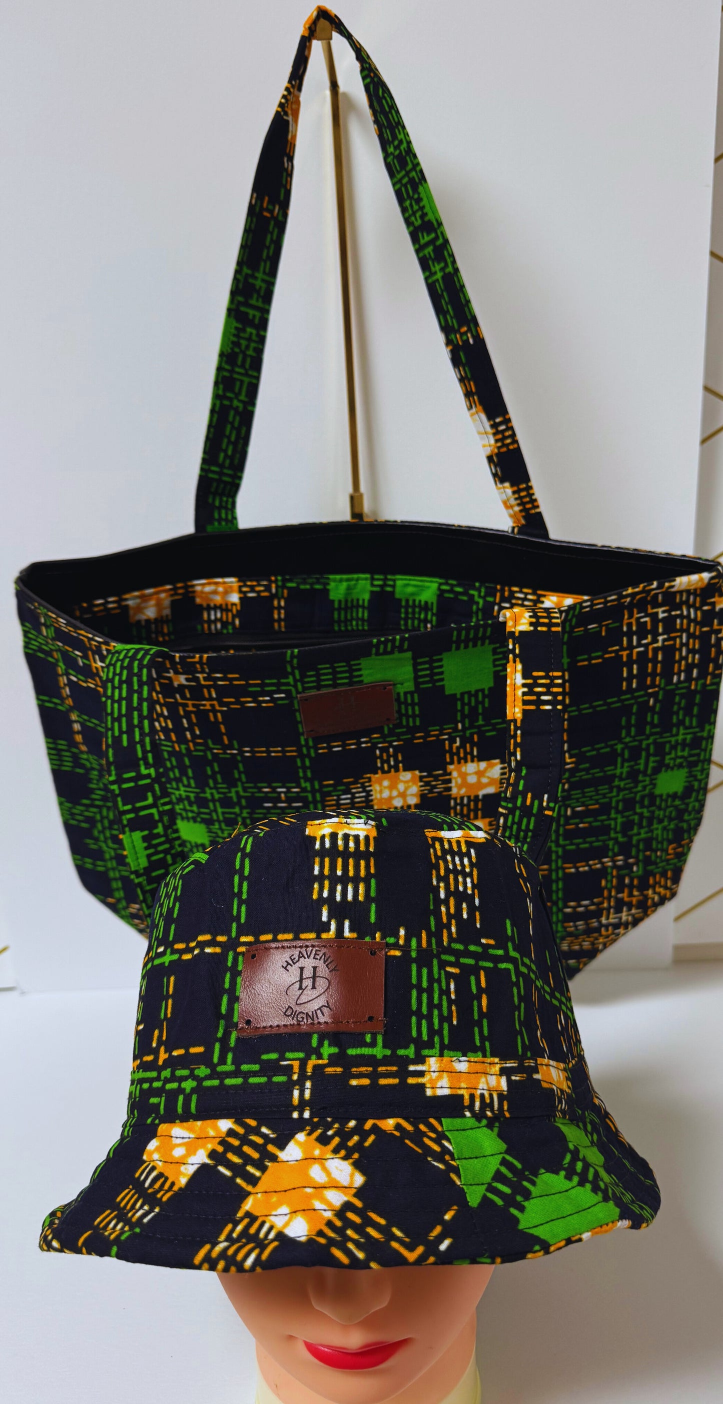 Afro Tote Handbags (Multicolor Green)