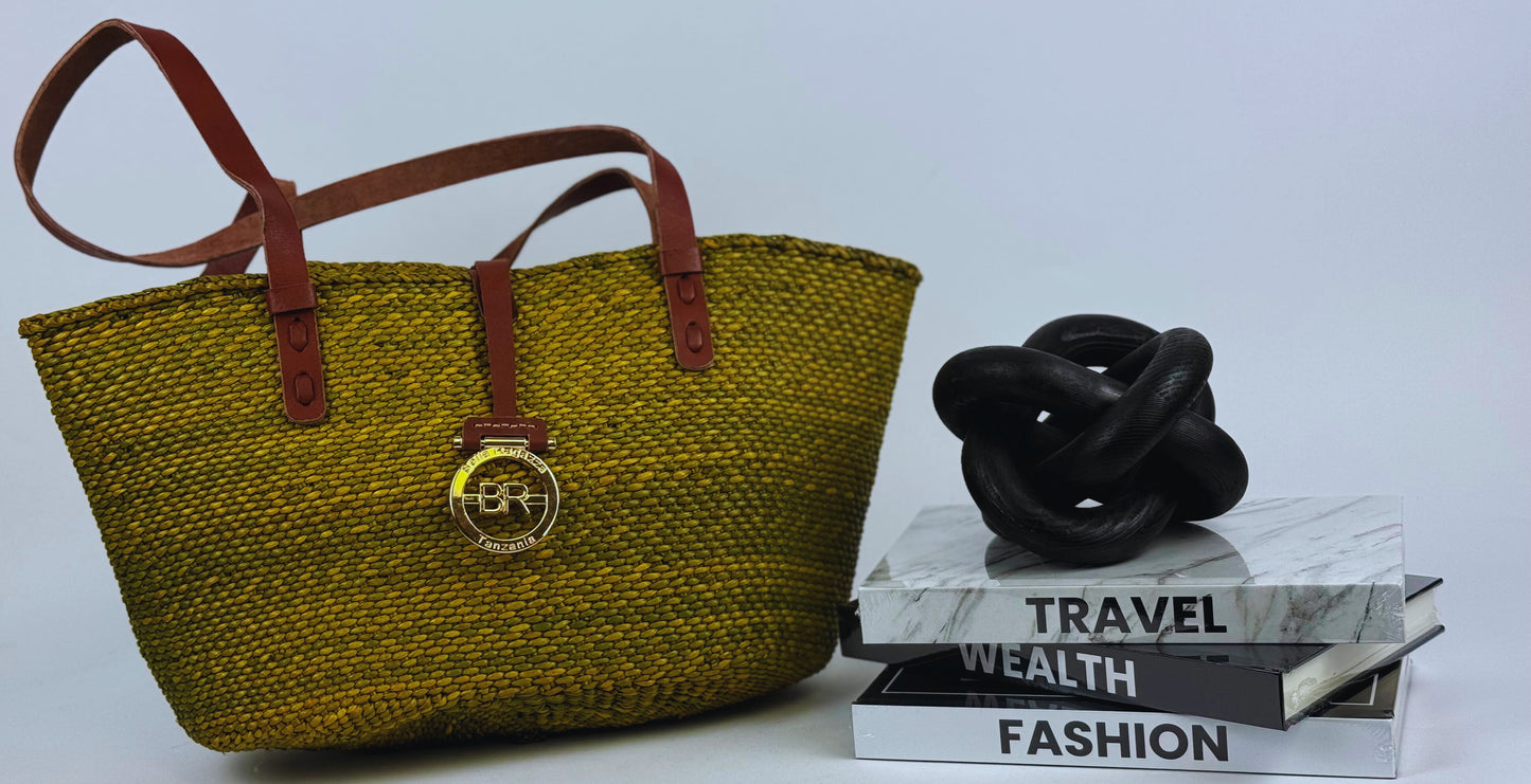 MALAIKA CHUMA Medium Green Bag
